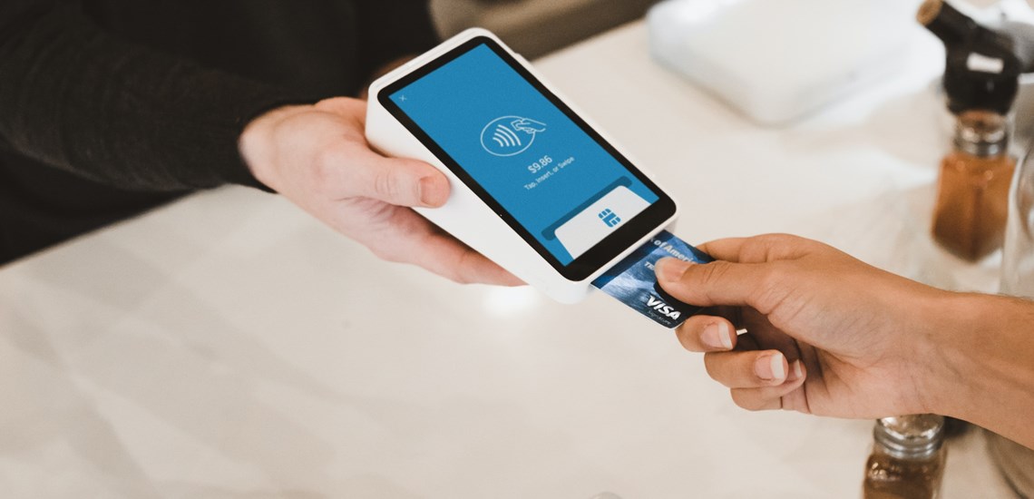 credit-card-machine-coffee-shop